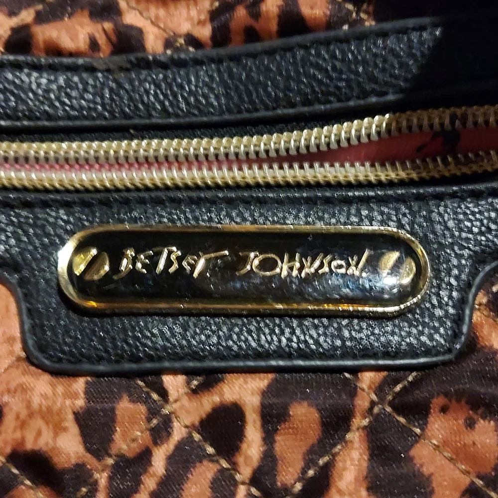 Purse - Picture 2 of 5